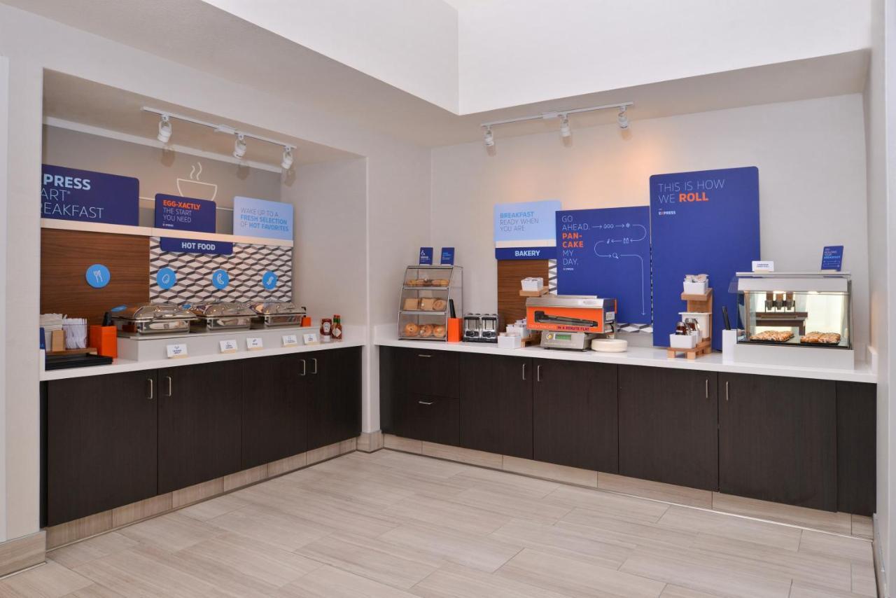 Holiday Inn Express Stockton Southeast By Ihg Eksteriør billede